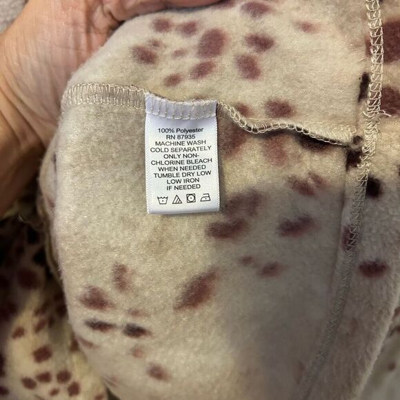 Susan Graver Weekend Size 1X Animal Print Fleece Pocket Front Sweater cowl neck - Picture 7 of 10